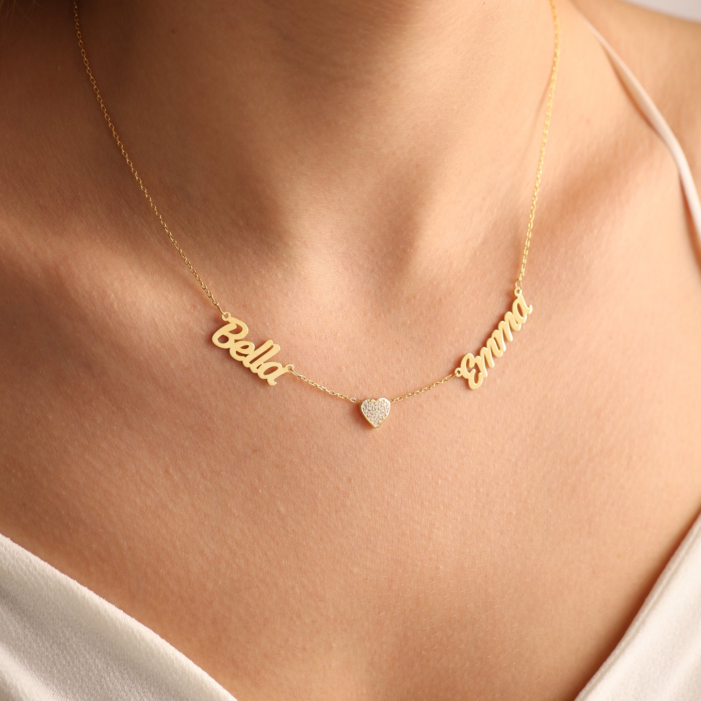 Multiple Name Necklace in Gold Vermeil - Custom Gifts for Mom